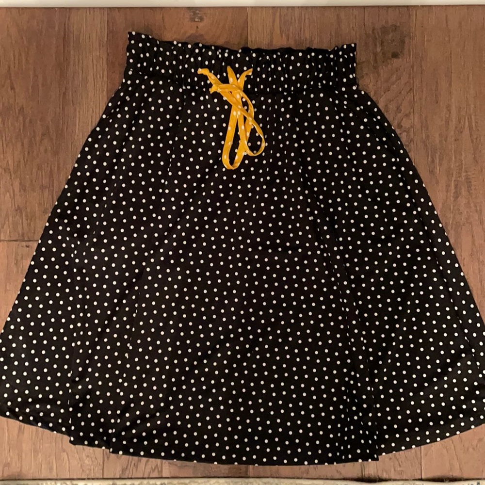 Women’s skirt